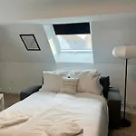 Cozy Top-floor Apt. 3 - Apolonialiving Apartment Karlsruhe